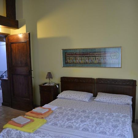 Offagna B&B Punto Magico מראה חיצוני תמונה
