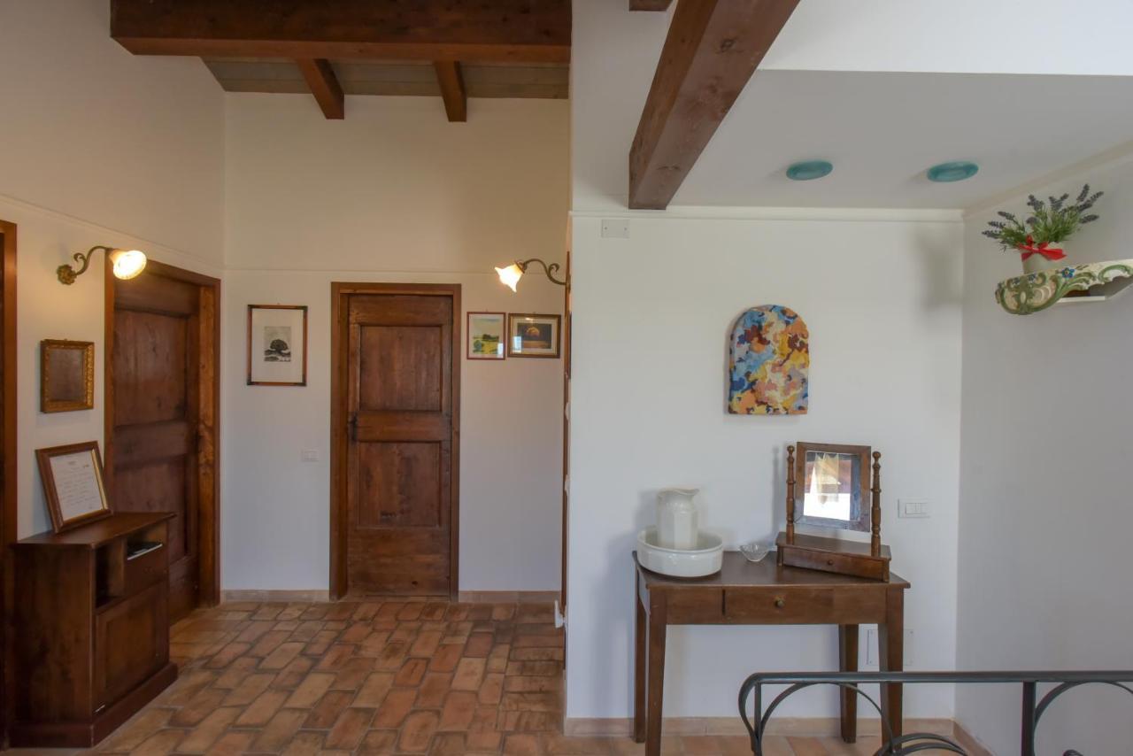 Offagna B&B Punto Magico מראה חיצוני תמונה